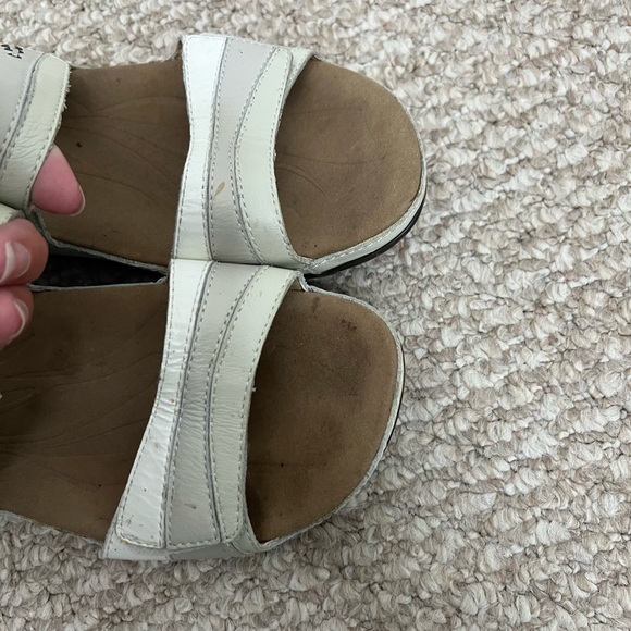 Romika Fidschi Two Strap Sandals White Women’s Size 11 - Picture 3 of 7